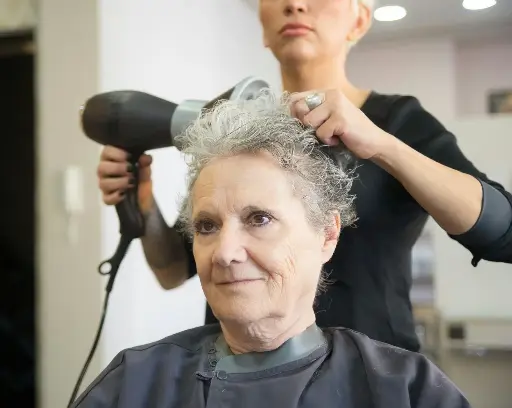 Ladies’ Signature Haircut & Blow-Dry